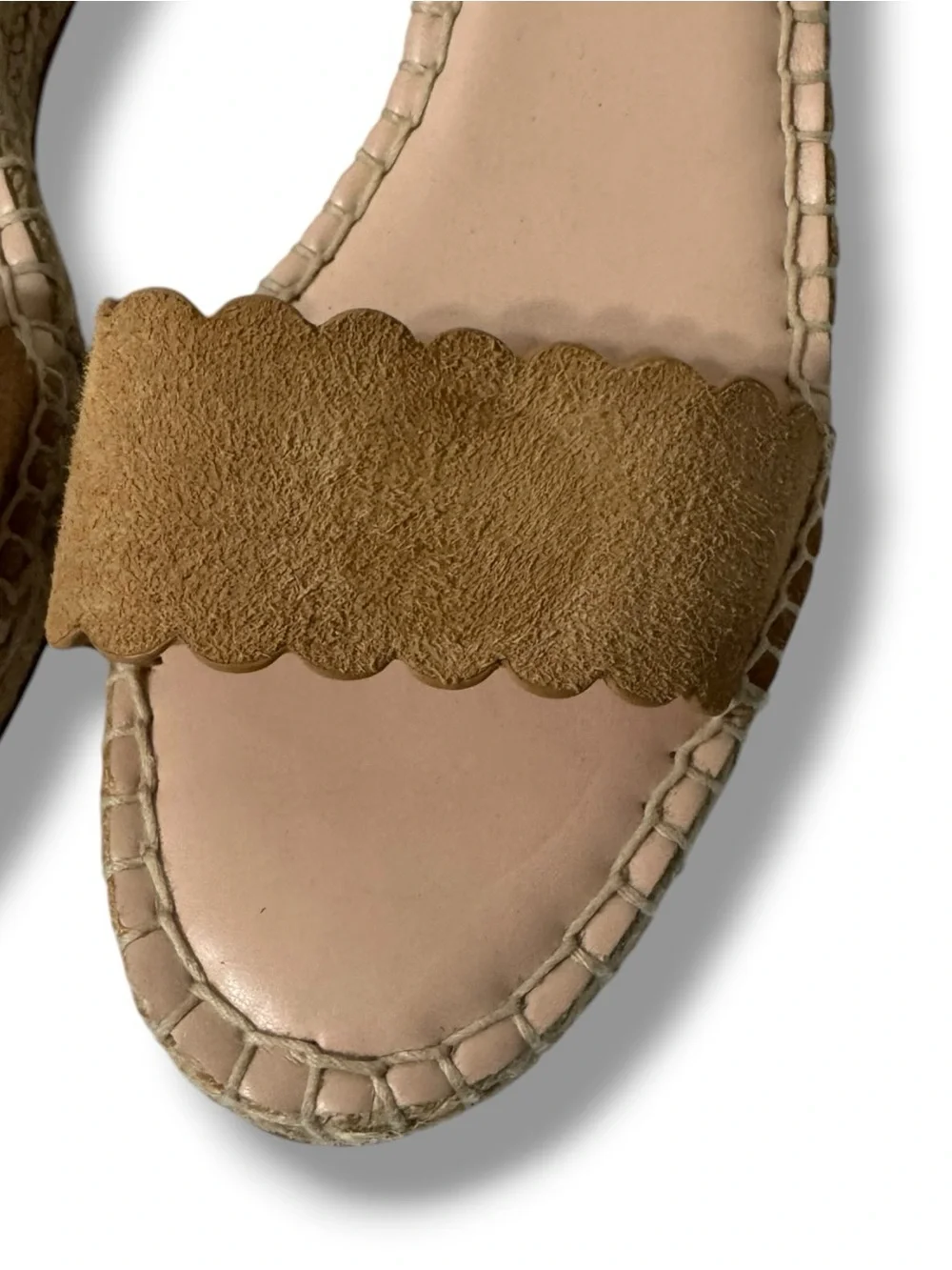 Kate Spade Theodora Espadrille Wedges Women’s 7 Tan Suede Scalloped Sandals